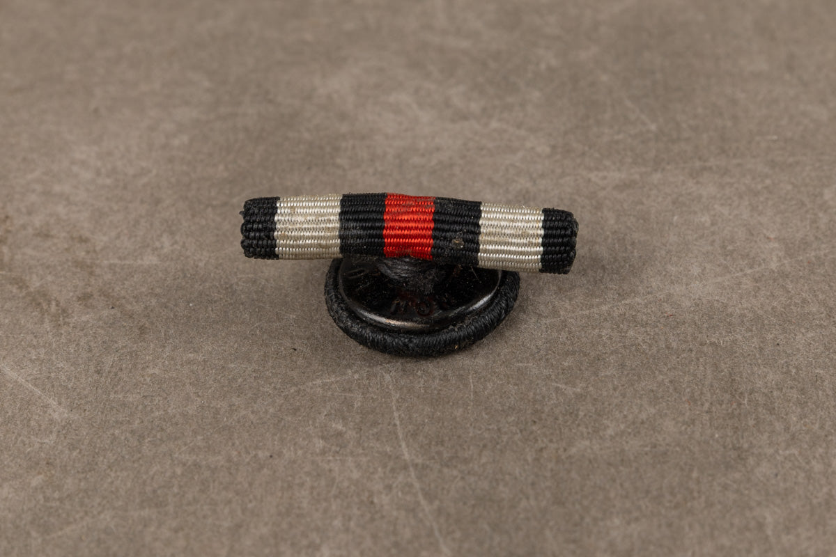 WW1/WW2 Tysk Knaphul spange. Original.