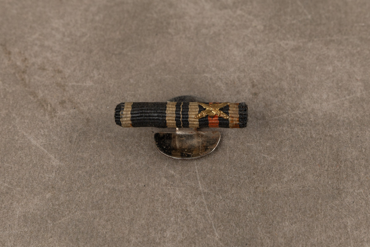 WW1/WW2 Tysk Knaphul spange. Original.