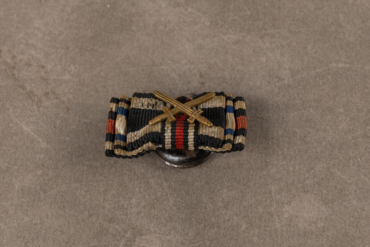 WW1/WW2 Tysk Knaphul spange. Original.
