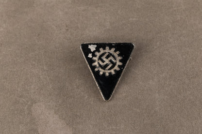 WW2 Tysk DAF Medlemsmærke. Sjælden. Original.
