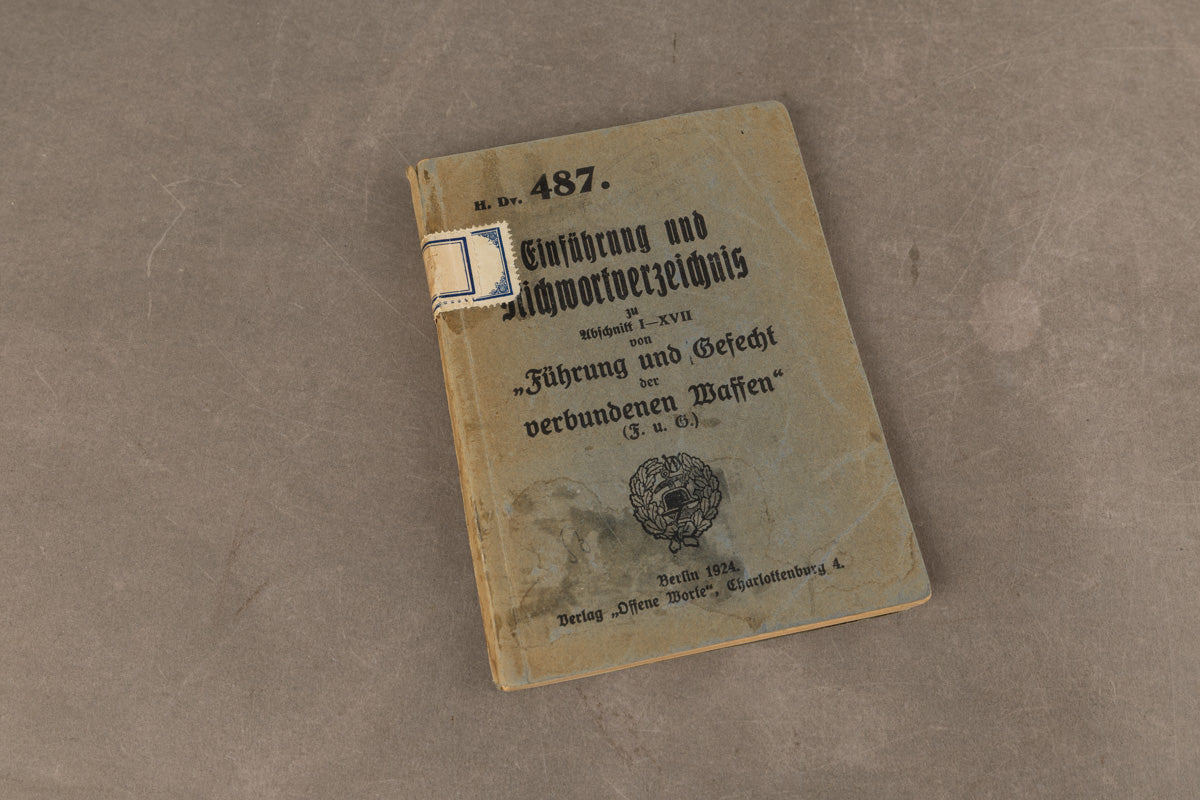WW1/WW2 Tysk Wehrmacht "Führung und Gefecht der verbundenen Waffen" Lommebog/Uddannelsesbog. Original.