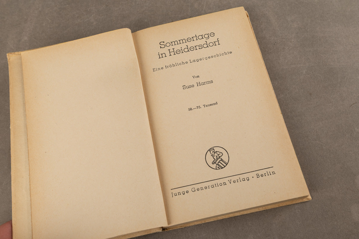 WW2 Tysk HJ / NSDAP Bog. Original.