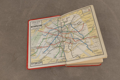 WW2 Fransk Bog/kort over Paris. God til display. Original.