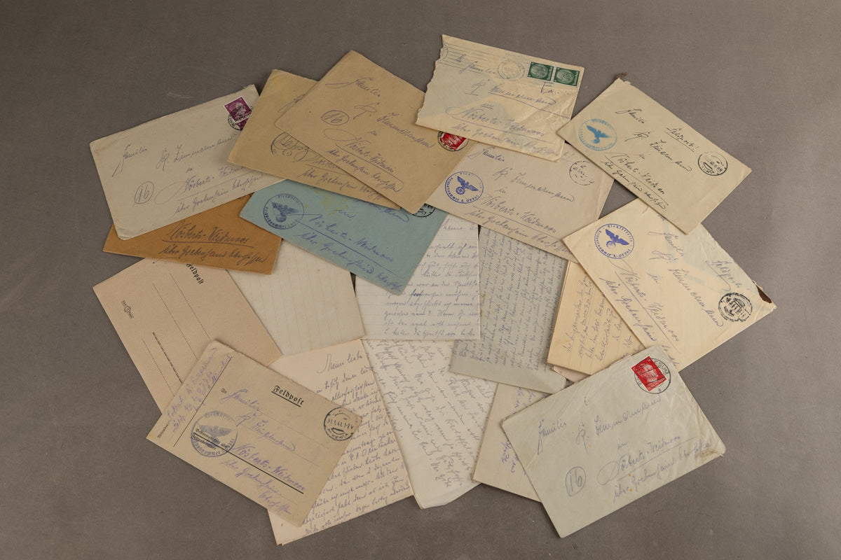 WW2 Tysk Stort Feltpost Lot. Original.