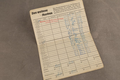 WW2 Tysk "Berufskrankenkasse der Kaufmannsgehilfen" Medlemsbog. Original.