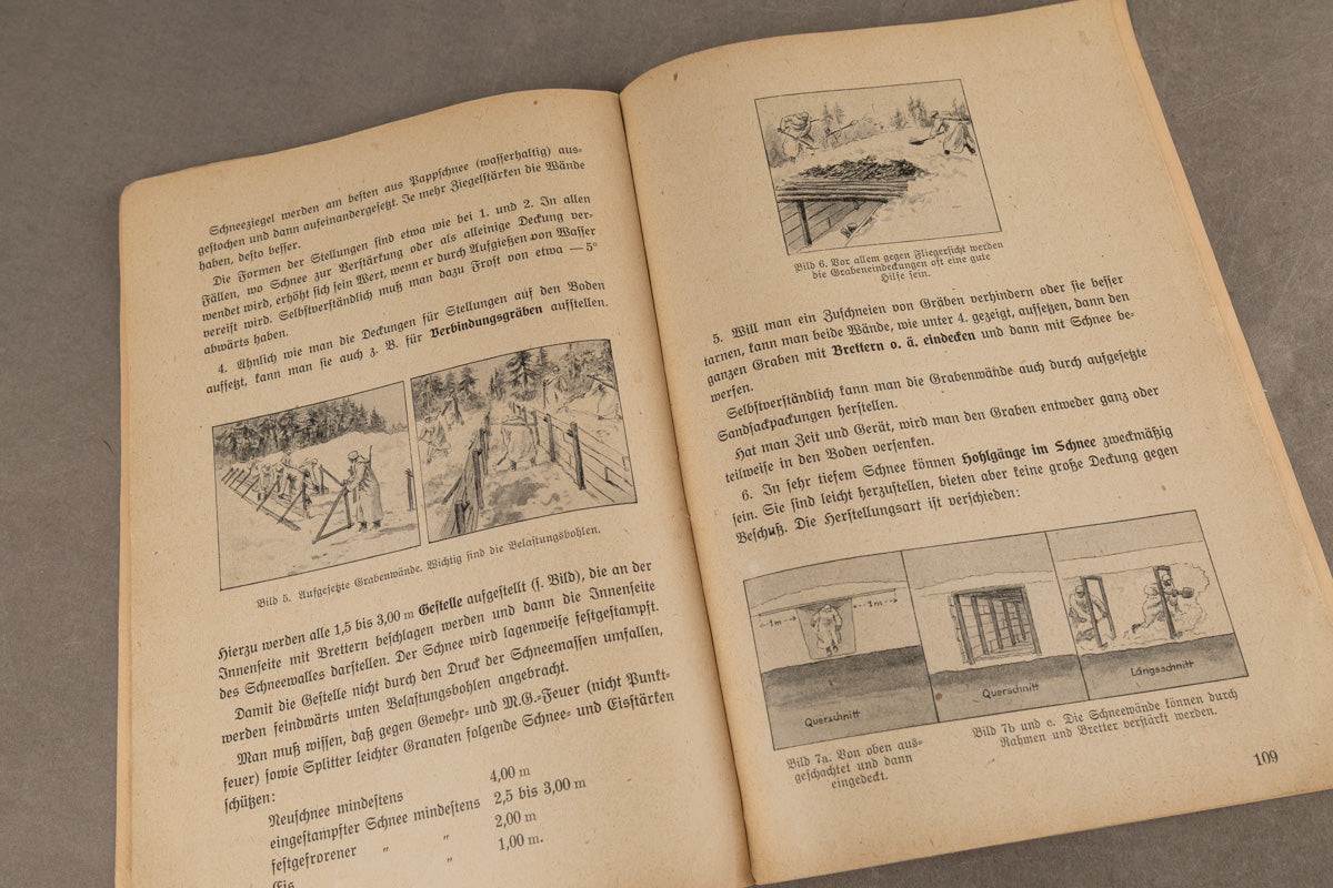 WW2 Tysk Wehrmacht ”Kriegskunst in Wort und Bild” Bog. Original.