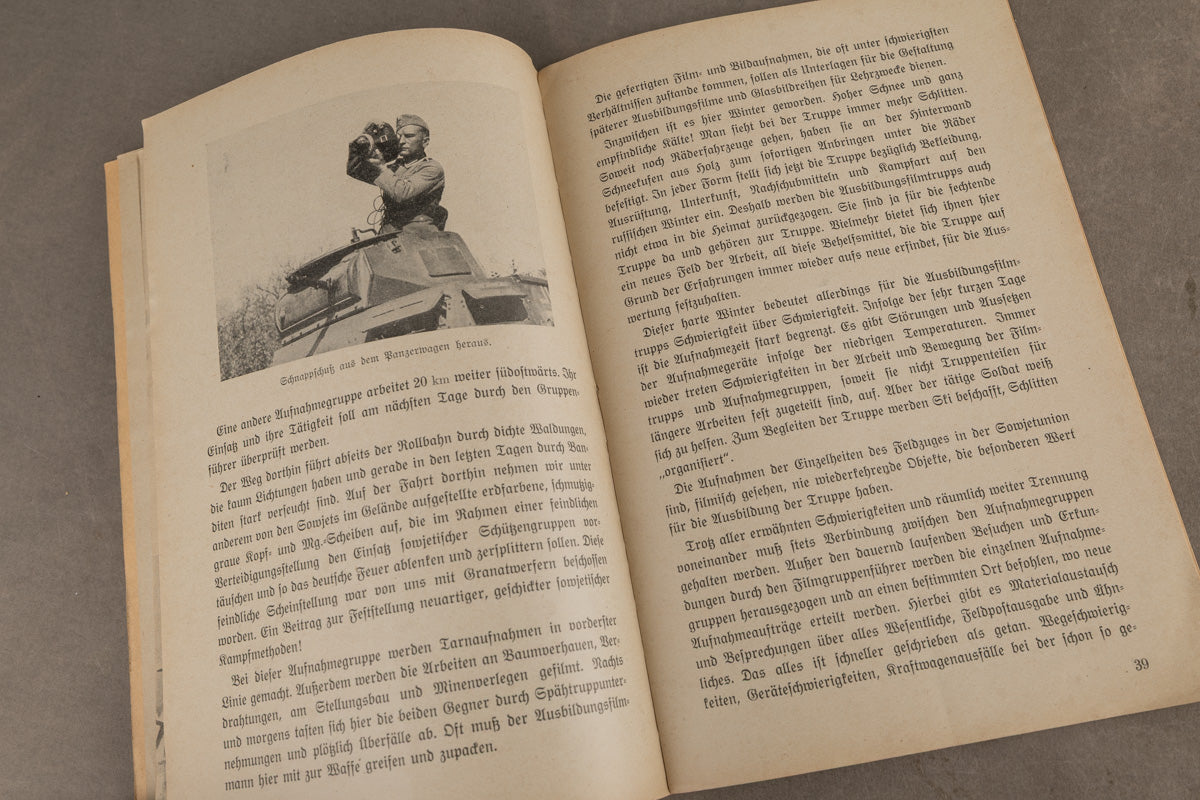 WW2 Tysk Wehrmacht ”Kriegskunst in Wort und Bild” Bog. Original.
