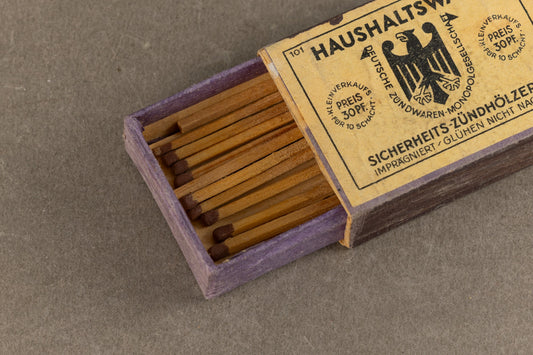 WW2 Tysk Heer Udleveret Tændstikæske. Original.