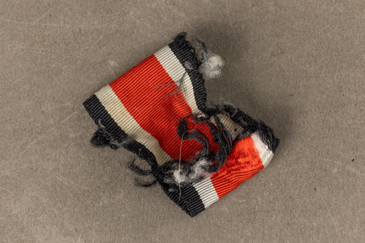 WW2 Tysk Kort Jernkorsbånd. Original.