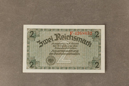 WW2 Tysk "2 Reichsmark" pengeseddel. Med ørn og hagekors. Original.