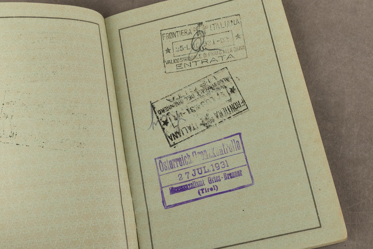 WW2 Tysk "Deutsches Reich Reisepass". Original.