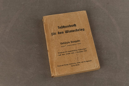 WW2 Tysk Heer "Taschenbuch für den Winterkrieg" Instruktionsbog. Original.