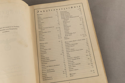 WW2 Tysk Stor Kriegsmarine "Flaggenbuch". Stemplet "Kommando der Marinestation der Nordsee". Sjælden. Original.