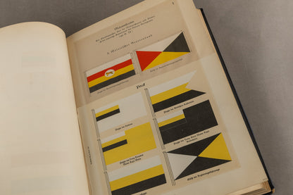 WW2 Tysk Stor Kriegsmarine "Flaggenbuch". Stemplet "Kommando der Marinestation der Nordsee". Sjælden. Original.