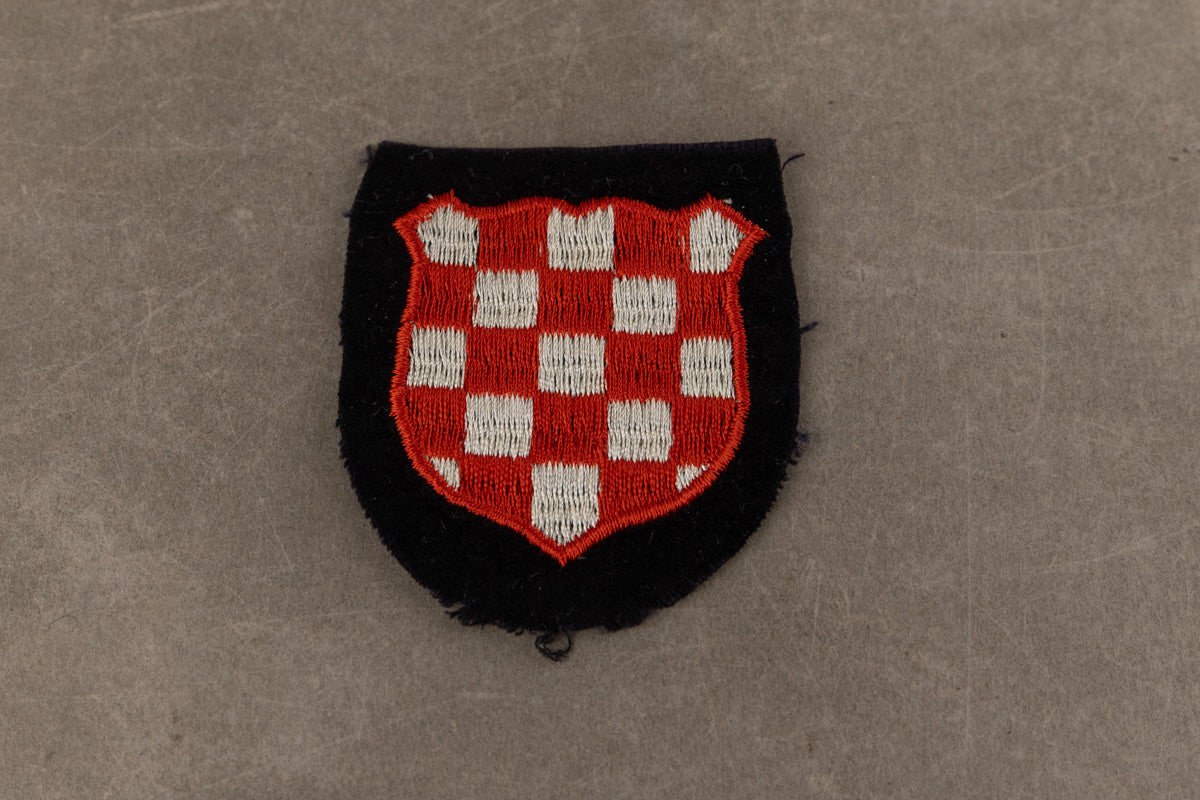 WW2 Tysk Waffen-SS Ærmeskjold for kroatiske frivillige. Original.