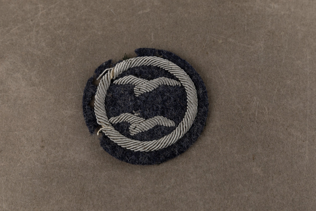 WW2 Tysk Officer Segelfliegerabzeichen i Stof. Til påsyning på uniformen. Sjælden. Original.