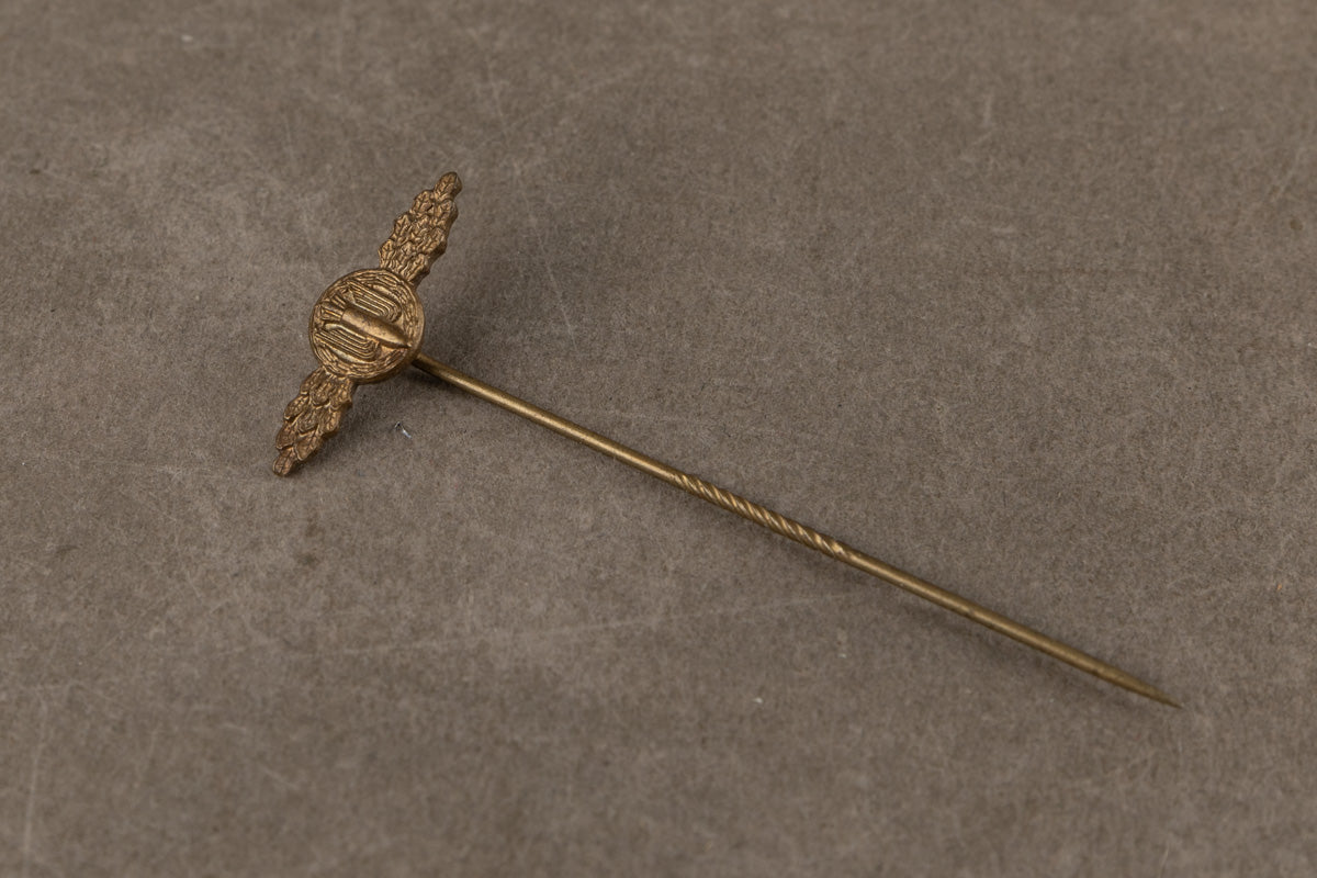 WW2 Tysk "Frontflugspange für Kampfflieger in Bronze". Miniature. "1957"-model. Original.
