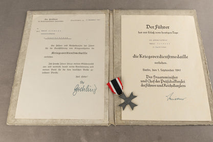WW2 Tysk Lot. Medalje, urkunder, billeder mv. I omslag. Original.