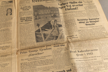 WW2 Dansk Avis med Frikorps Danmark Annonce. Original.