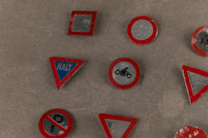 WW2 Tysk WHW Lot. 15 stk. Original.