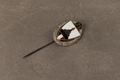 WW2 Tysk DRKB Medlemsnål. 25 års medlemskab. Original.