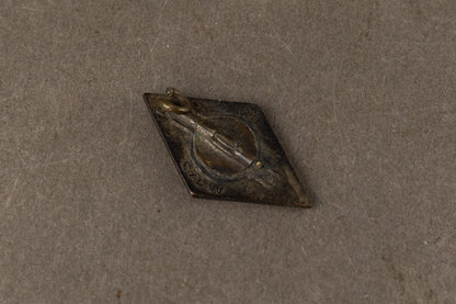 WW2 Tysk HJ Medlemsmærke. Nål knækket. Original.