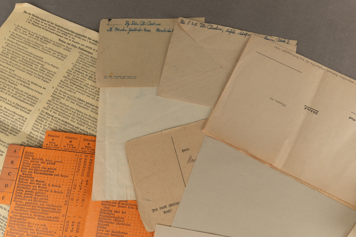 WW2 Tysk Stort Blandet Dokumenter og Feltpost Lot. Original.